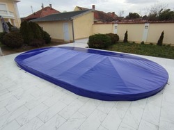 Pokrivač za bazene sa podkonstrukcijom